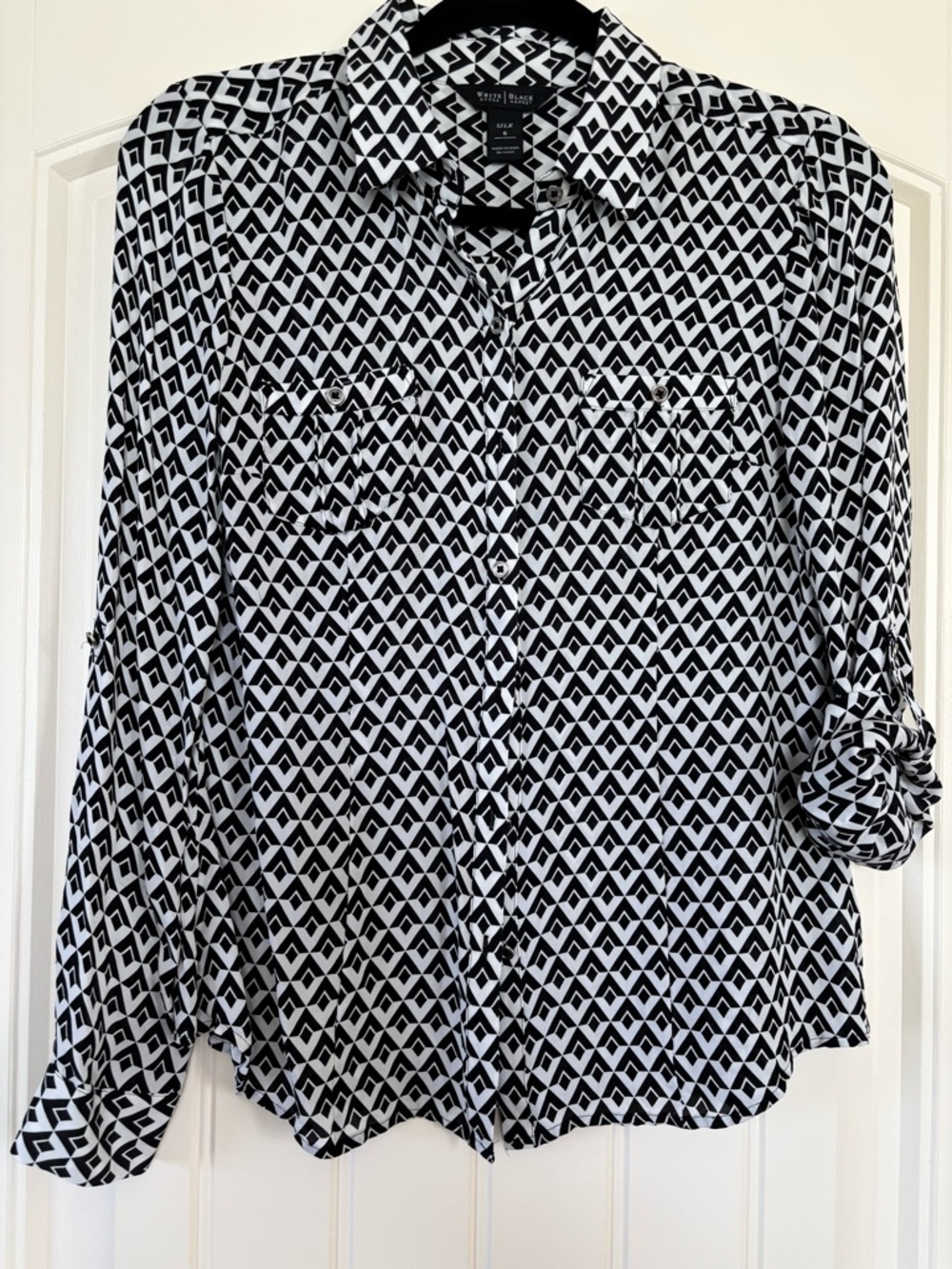 White House Black Market Black and White Geometric Button-Down Silk Blouse. Sz 6